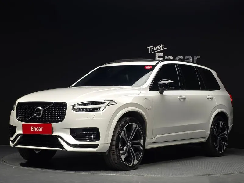 Volvo XC90 T8 R-Design Hybrid
