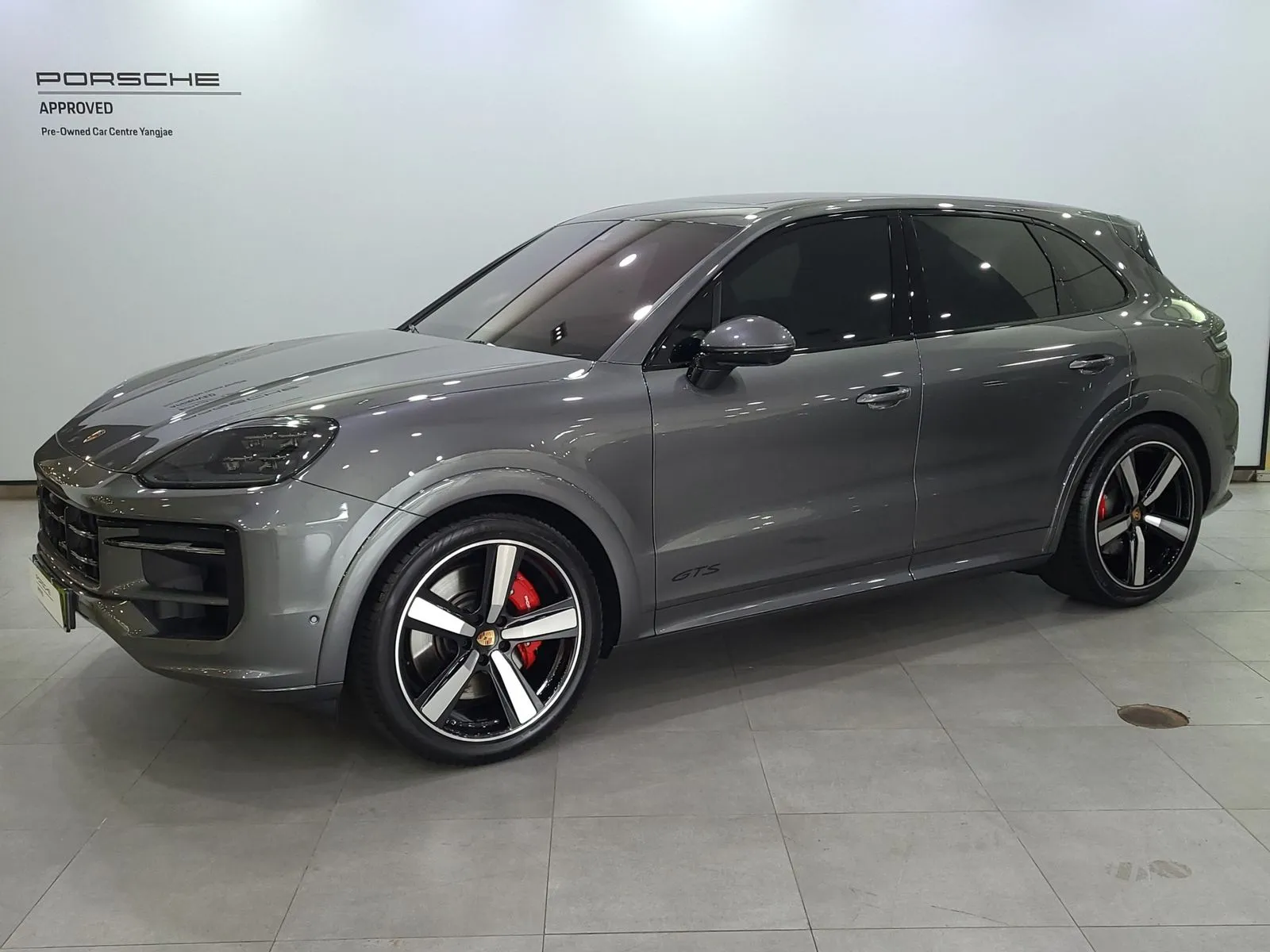 Porsche Cayenne 4.0 GTS, снимка 1 от 20