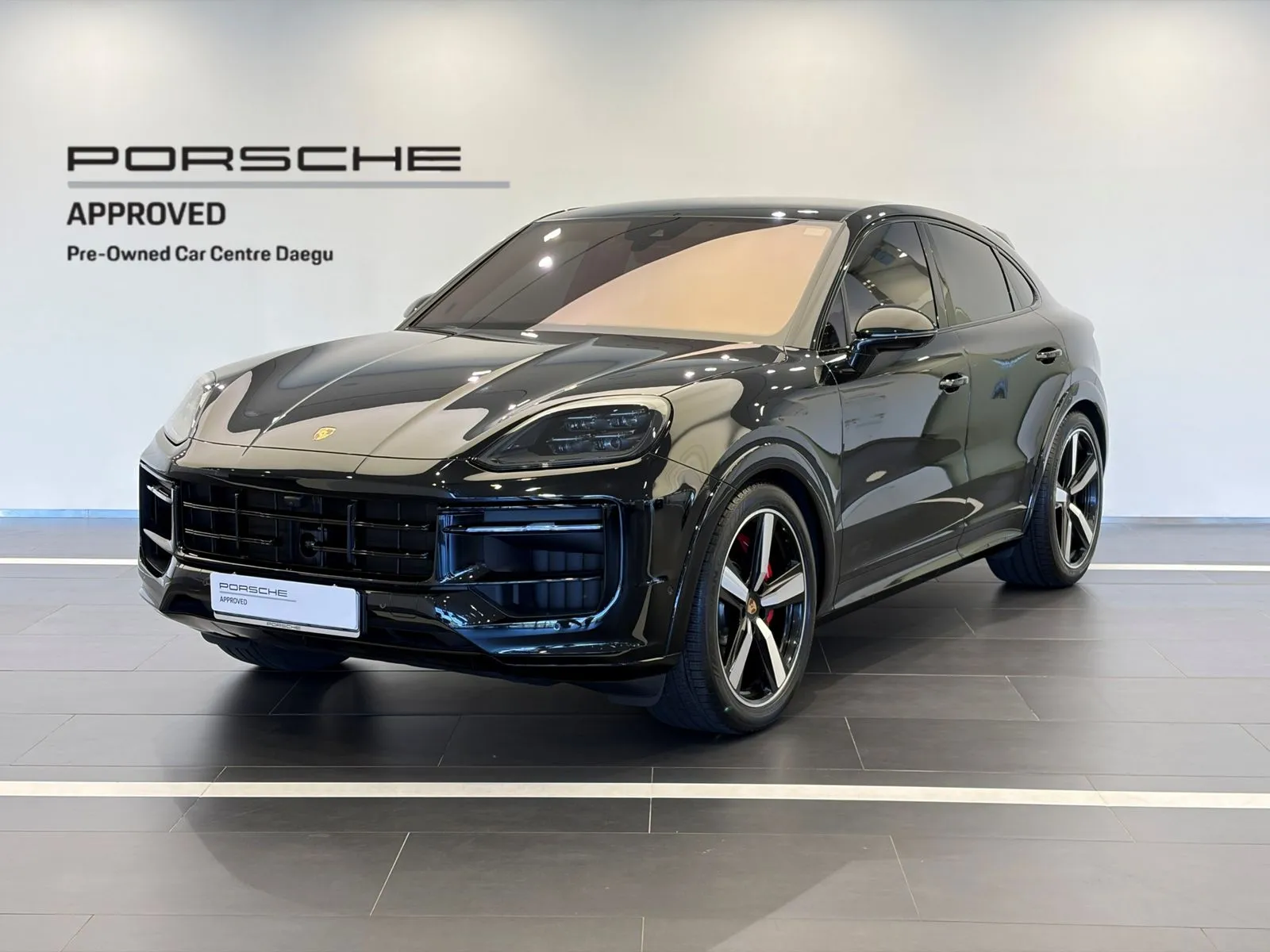 Porsche Cayenne 4.0 GTS Coupe, снимка 1 от 20