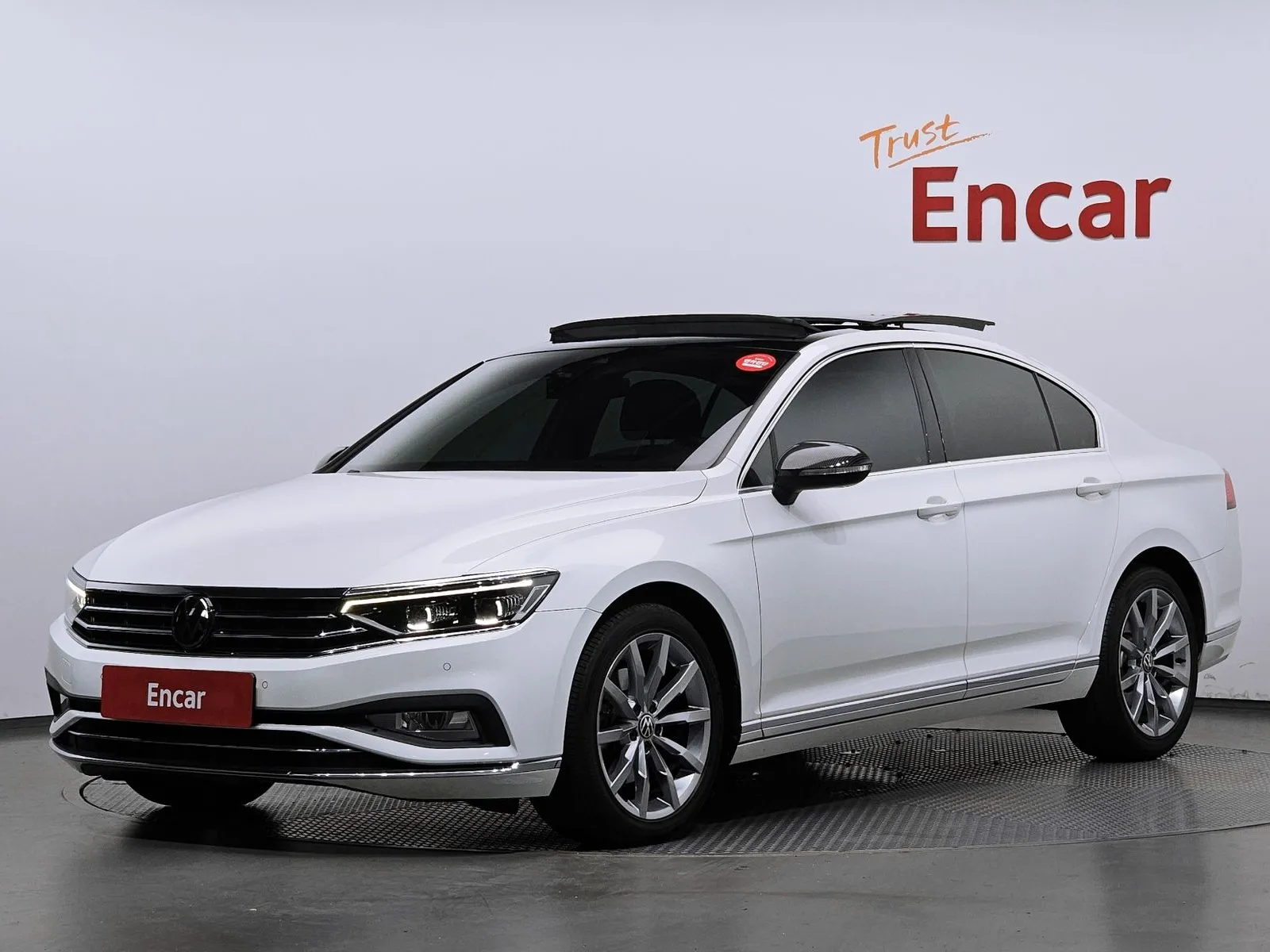 Volkswagen Passat 2.0 TDI Prestige, снимка 1 от 20