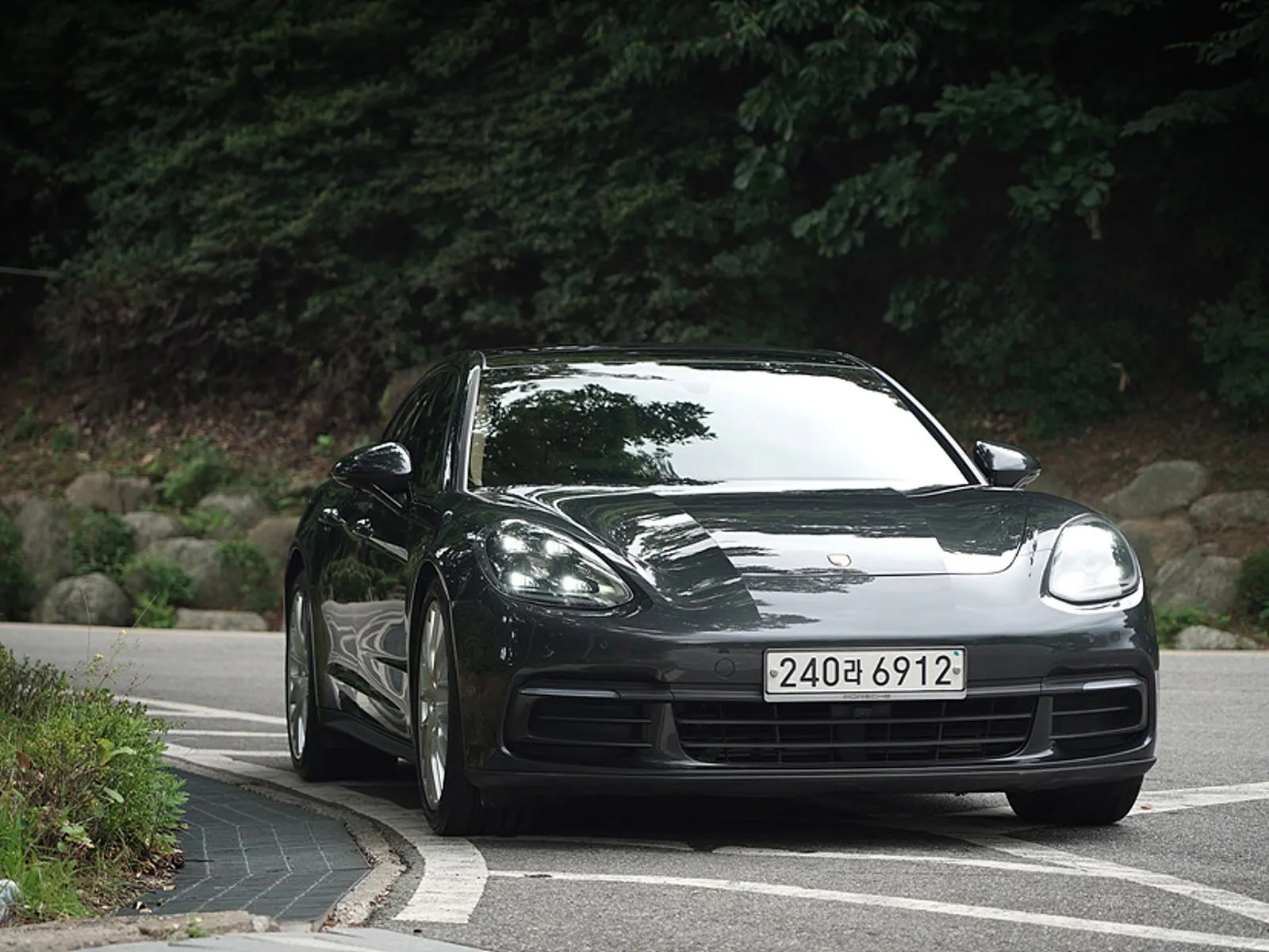 Porsche Panamera 3.0 AWD, снимка 1 от 20