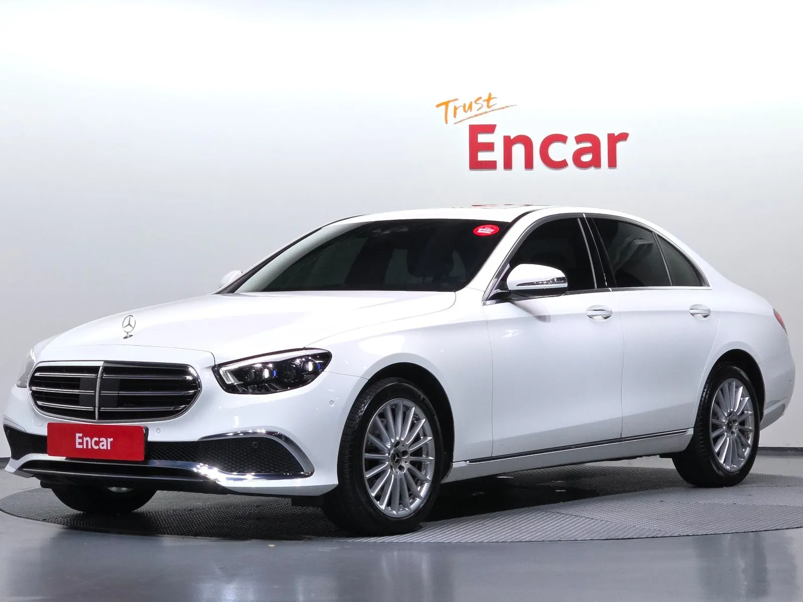 Mercedes-Benz E-Class E250 Exclusive, снимка 1 от 20