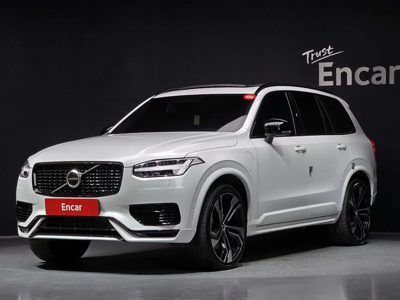 Volvo XC90 T8 R-Design Hybrid