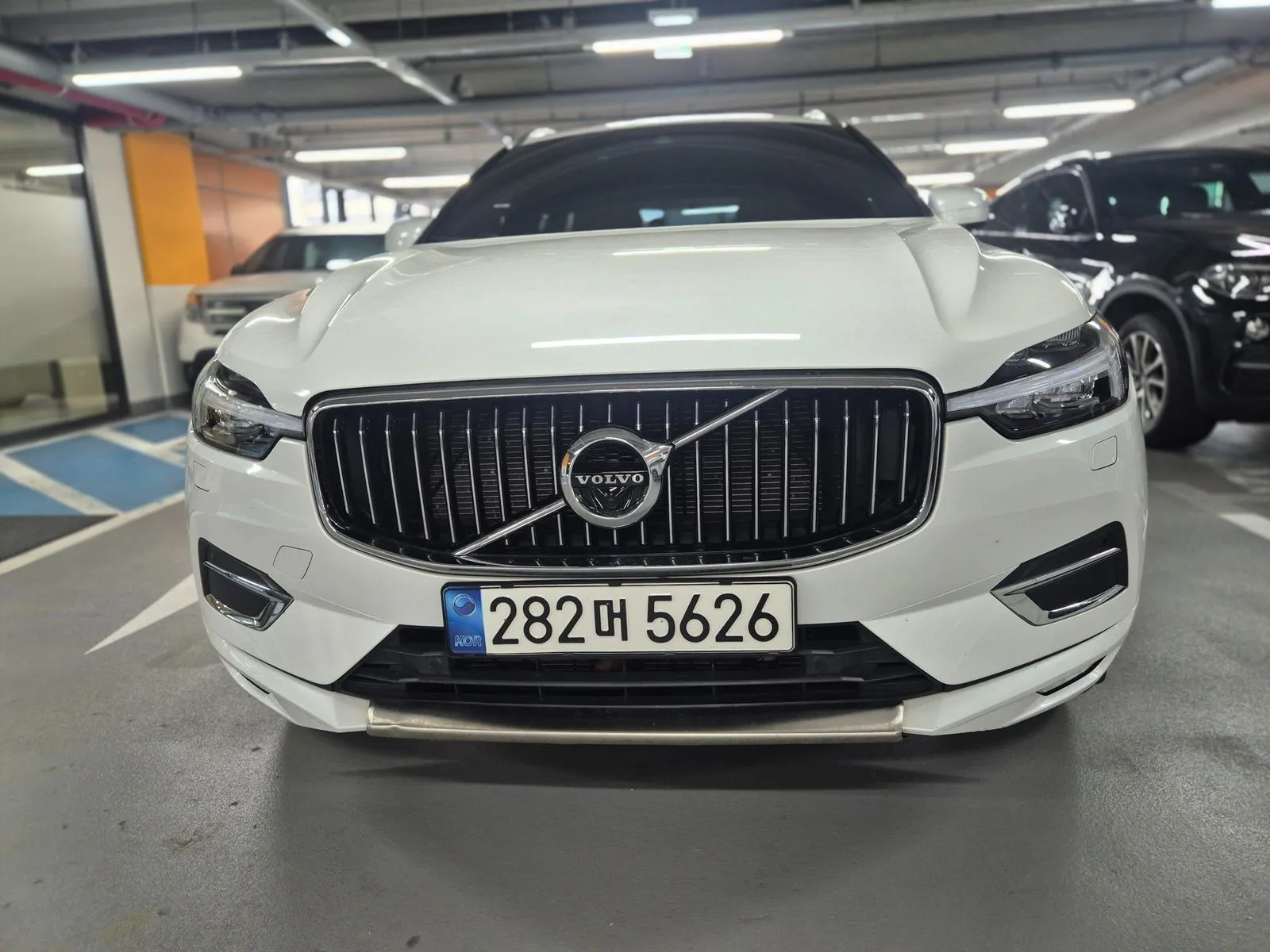 Volvo XC60 B5 Inscription, снимка 1 от 20