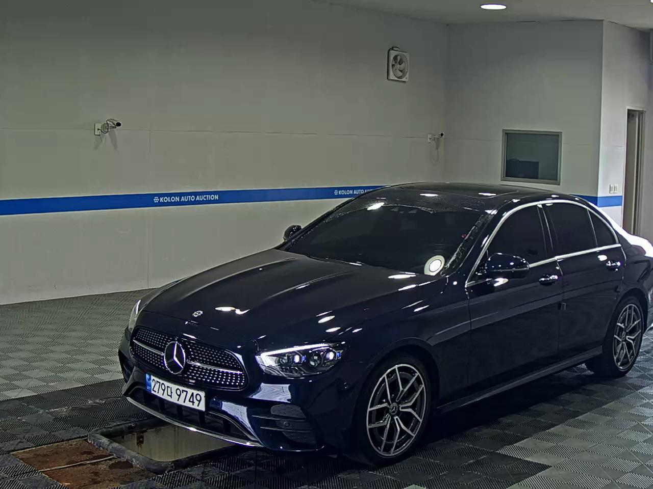 Mercedes-Benz E-Class AMG Line 4MATIC