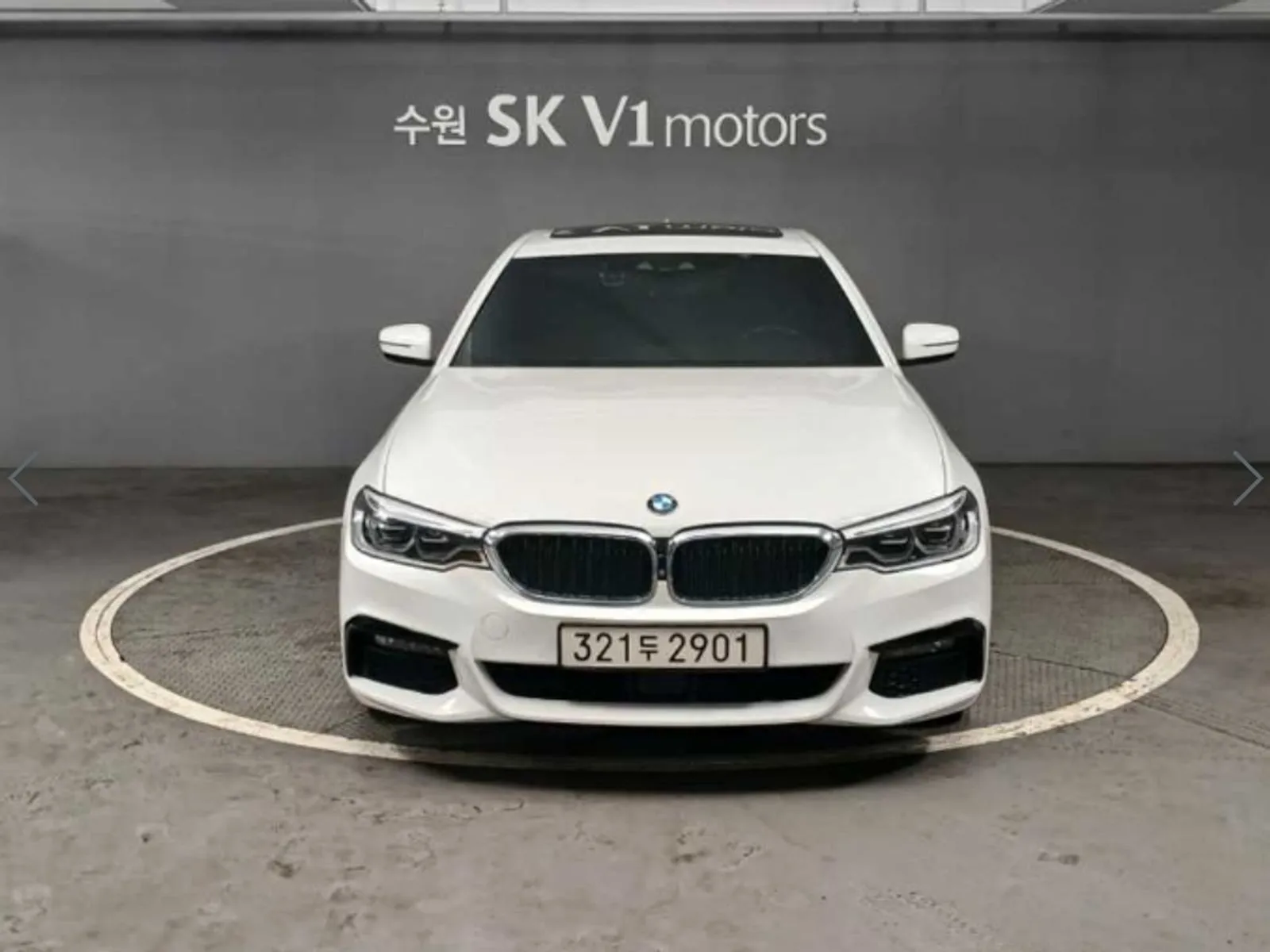 BMW 5 Series 530i M Sport Package Plus, снимка 1 от 20