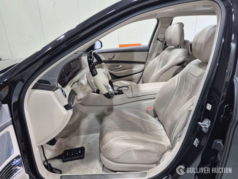 Mercedes-Benz S-Class Maybach S560 4MATIC
