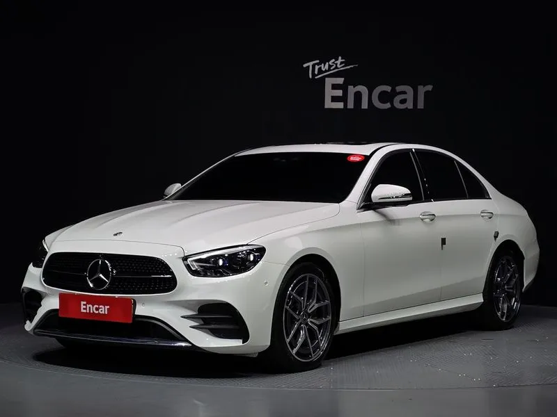 Mercedes-Benz E-Class E220d 4MATIC AMG Line