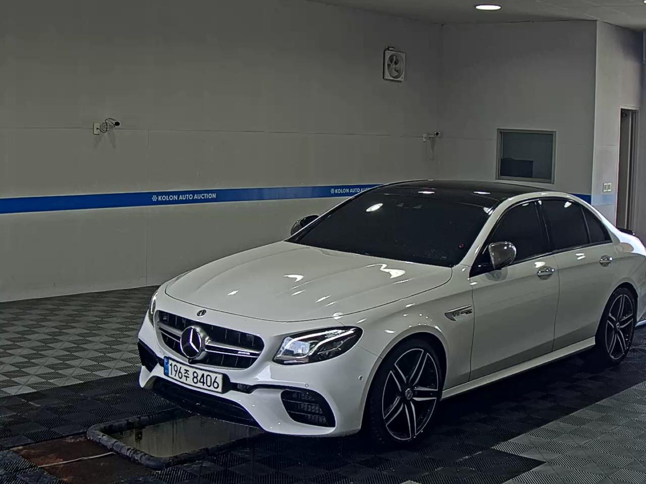 Mercedes-Benz E-Class AMG 4MATIC
