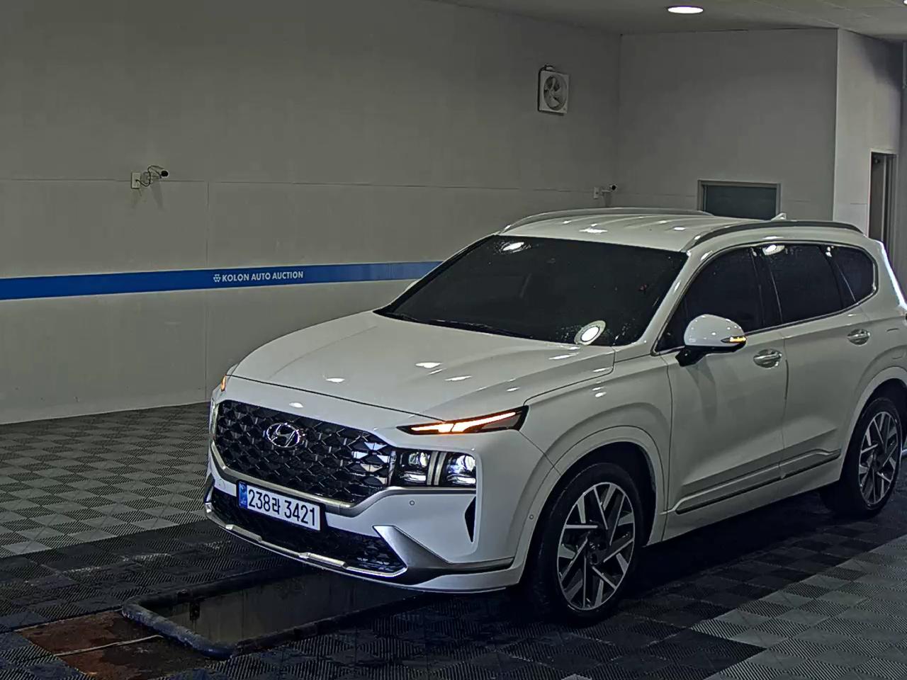 Hyundai Santa Fe Calligraphy