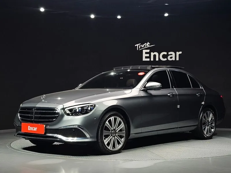 Mercedes-Benz E-Class E450 4MATIC Exclusive