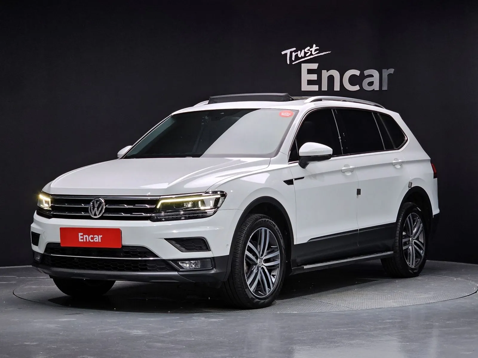 Volkswagen Tiguan 2.0 TDI Prestige, снимка 1 от 20