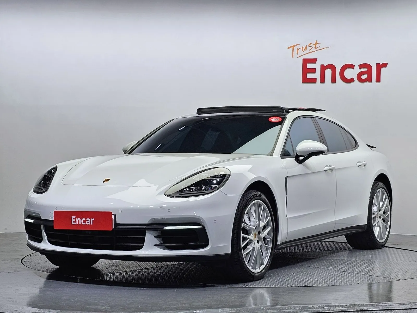 Porsche Panamera 3.0 AWD, снимка 1 от 20