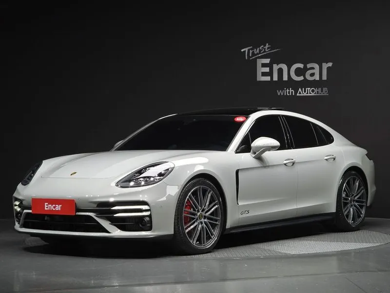 Porsche Panamera 4.0 GTS