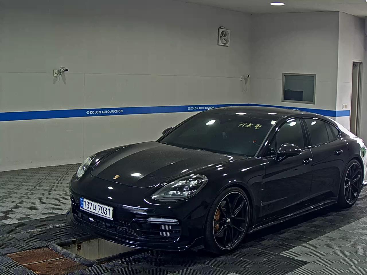 Porsche Panamera Panamera