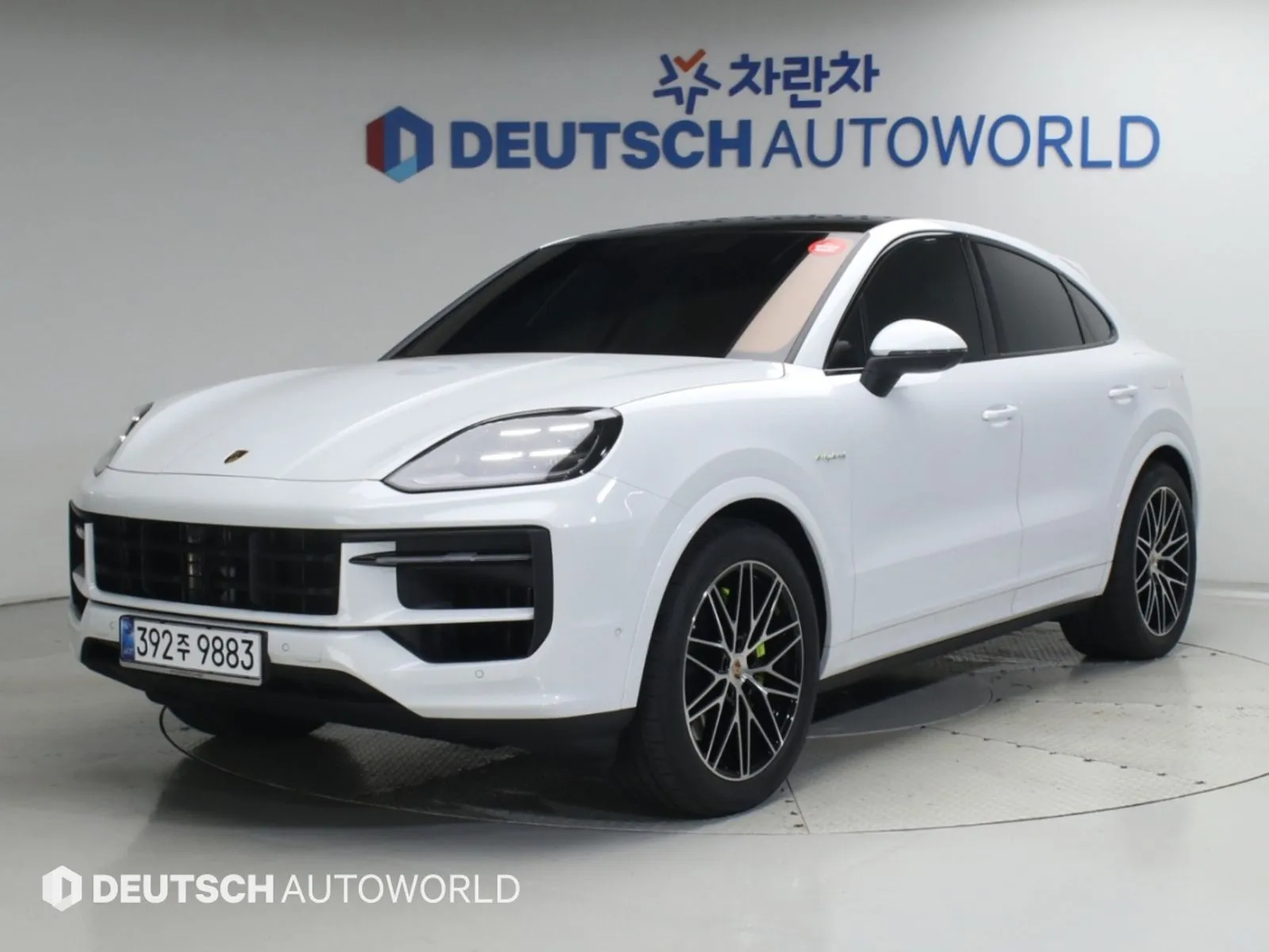 Porsche Cayenne 3.0 E-Hybrid Coupe, снимка 1 от 20