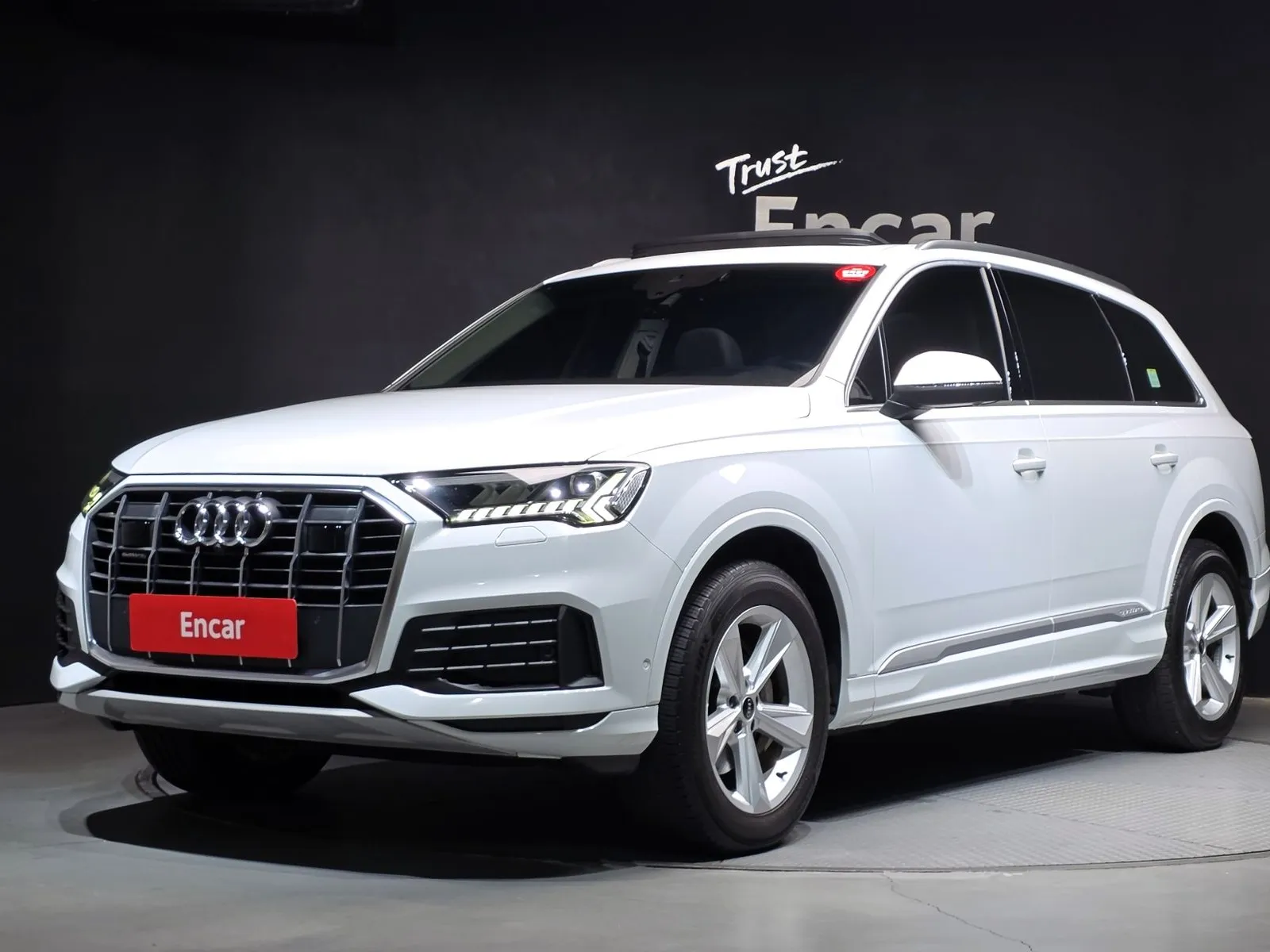 Audi Q7 45 TDI Quattro, снимка 1 от 20