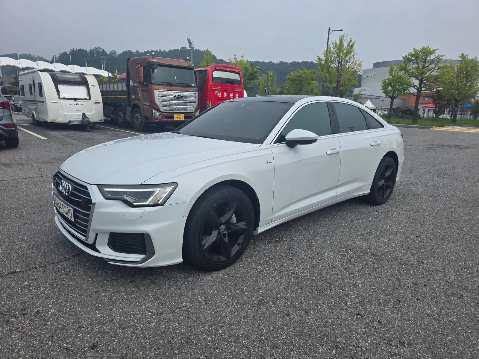 Audi A6 40 TDI, снимка 1 от 17