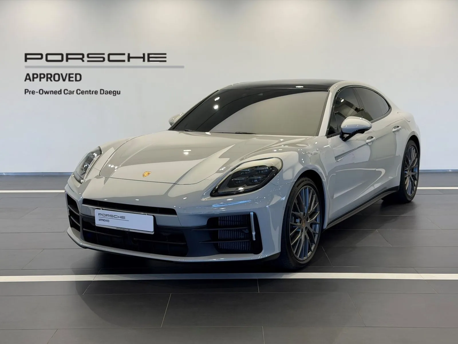 Porsche Panamera 2.9 AWD E-Hybrid, снимка 1 от 20