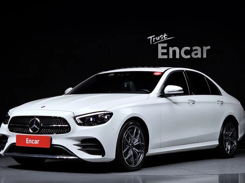 Mercedes-Benz E-Class E220d 4MATIC AMG Line