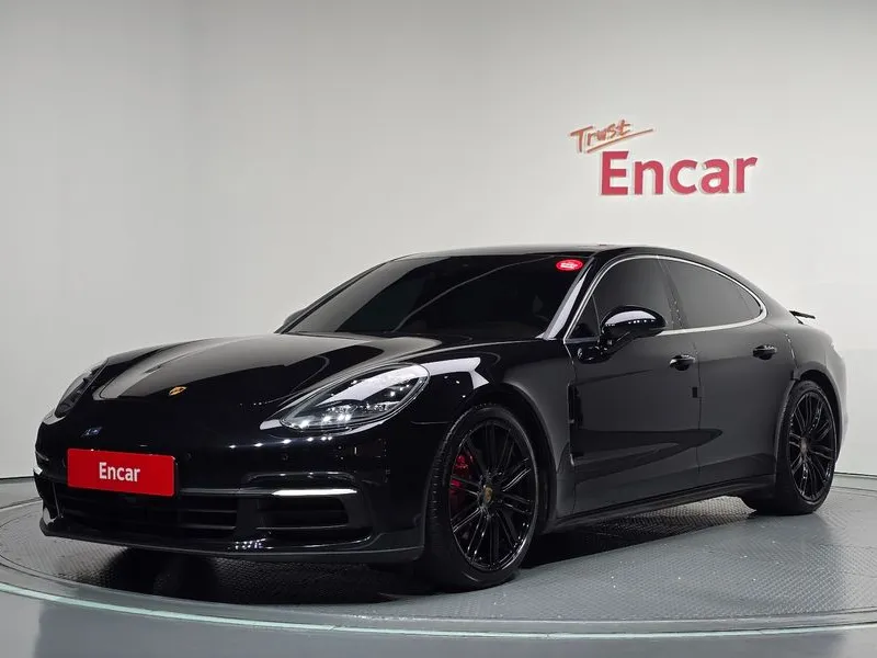 Porsche Panamera 3.0 AWD