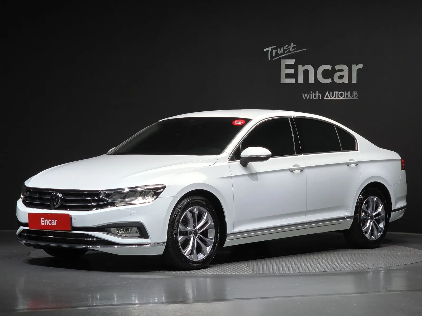 Volkswagen Passat 2.0 TDI Premium, снимка 1 от 20