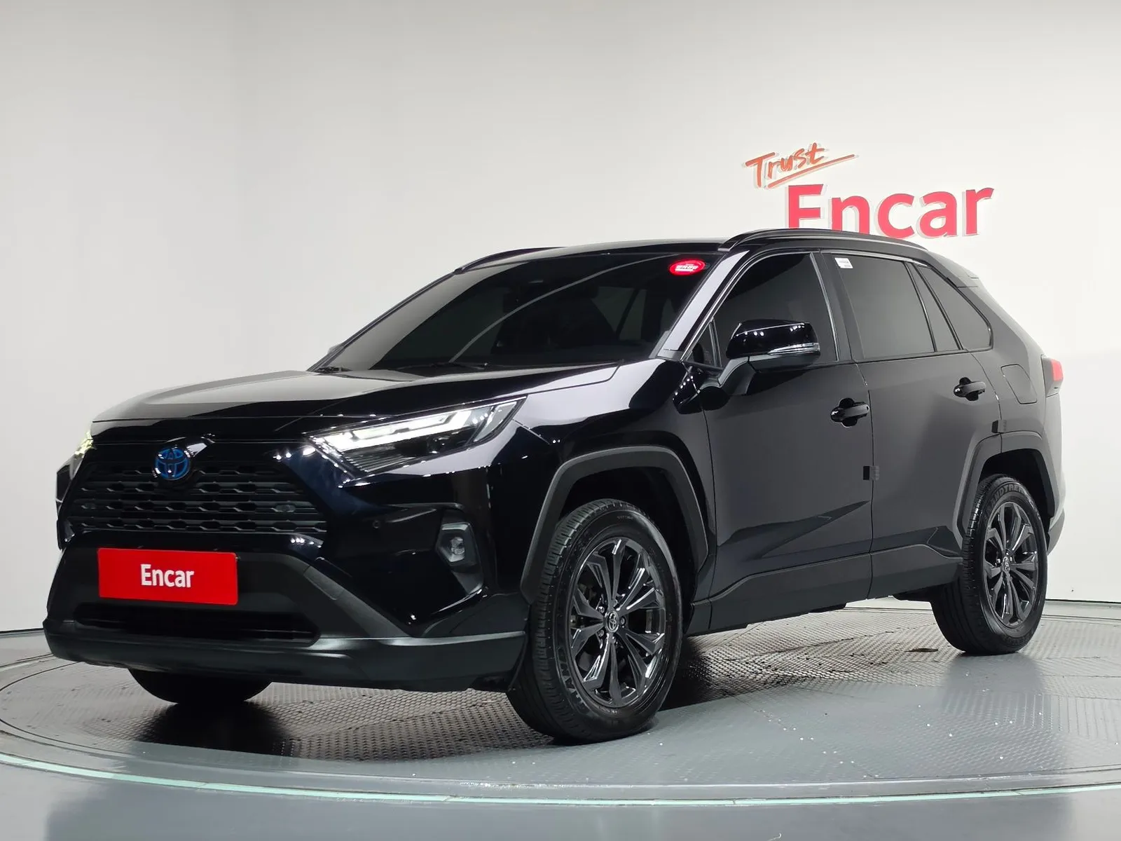 Toyota RAV4 2.5 2WD Hybrid XLE, снимка 1 от 20