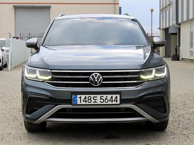 Volkswagen Tiguan 2.0 TSI Prestige