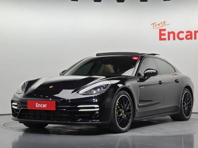 Porsche Panamera 2.9 AWD E-Hybrid Platinum Edition